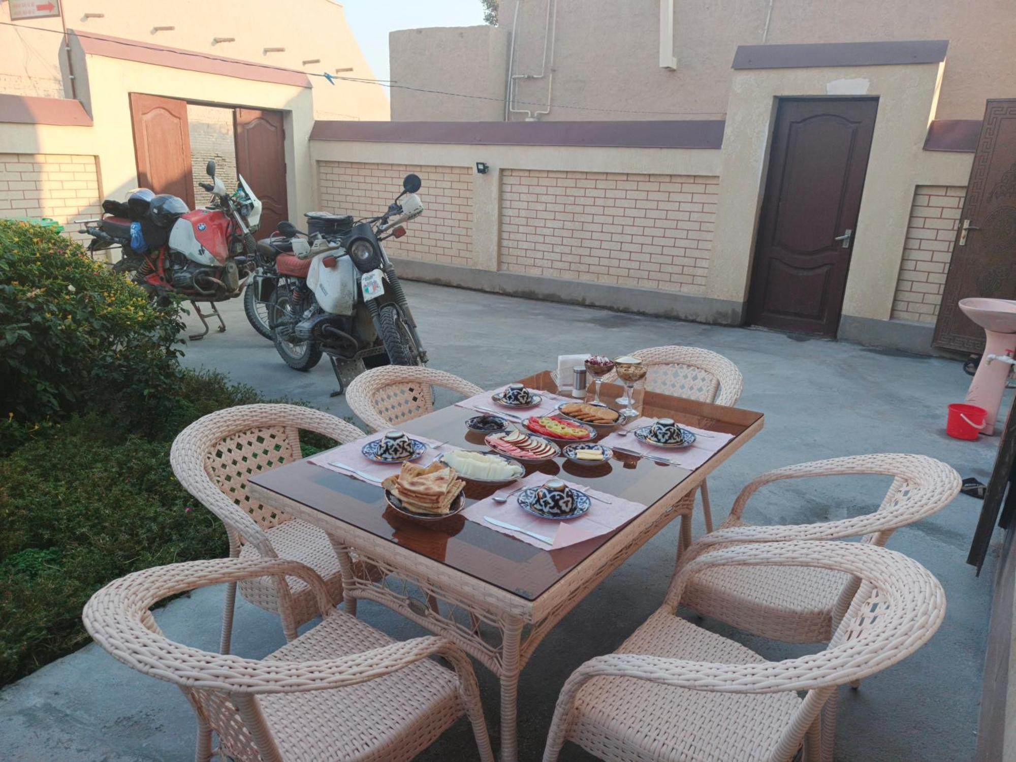 Shodlik Guest House Chiwa Zewnętrze zdjęcie
